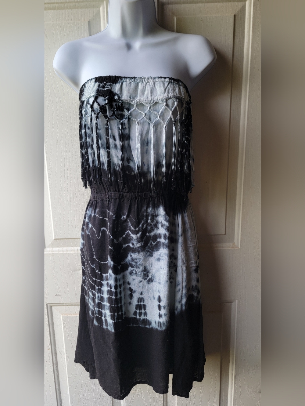 Black And White Tie Dye Fringe Midi Dress Size Small By Beach By Exist
